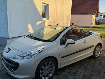 gebraucht Peugeot 207 CC platinium