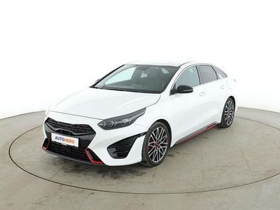 Gebraucht Kia ProCeed GT 204 PS (150 kW) 2024 Weiß Kombi