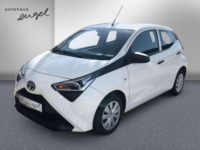Gebraucht Toyota Aygo X-play 72 PS (52 kW) 2020 Weiß Kleinwagen