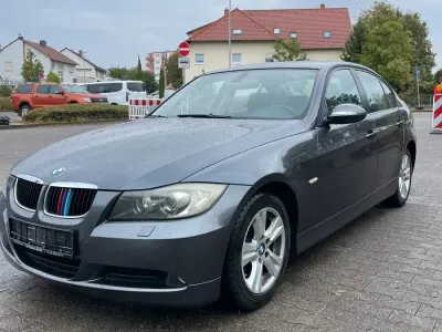 Gebraucht BMW 320 170 PS (125 kW) 2008 Grau Limousine