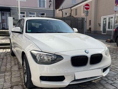 Gebraucht BMW 116 136 PS (100 kW) 2015 Weiß Kleinwagen