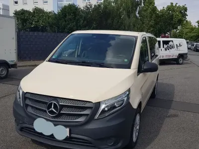 Gebraucht Mercedes Vito 163 PS (119 kW) 2015 Gelb Van