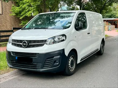 Gebraucht Opel Vivaro-e Combi 102 PS (75 kW) 2021 Weiß Van / Kleinbus