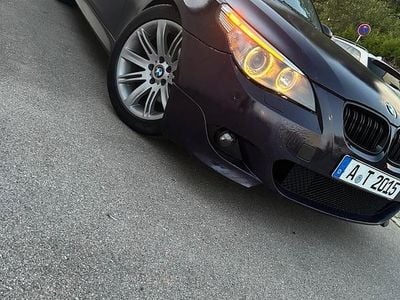BMW 523