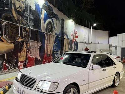 Usata Mercedes S500 AMG Edition 1 320 CV (235 kW) 1996 Bianco Berlina