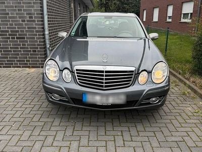 Mercedes E280
