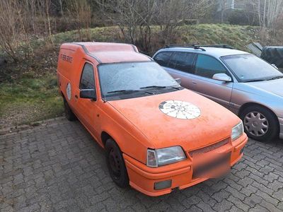 Gebraucht Opel Kadett 60 PS (44 kW) 1992 Orange Kombi