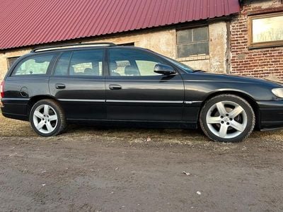 Gebraucht Opel Omega 144 PS (105 kW) 2001 Schwarz Kombi