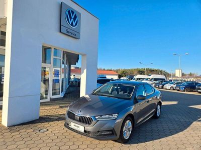 Gebraucht Skoda Octavia Ambition 110 PS (80 kW) 2022 Grau Limousine