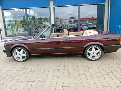 Gebraucht BMW 320 130 PS (95 kW) 1991 Violet Cabrio