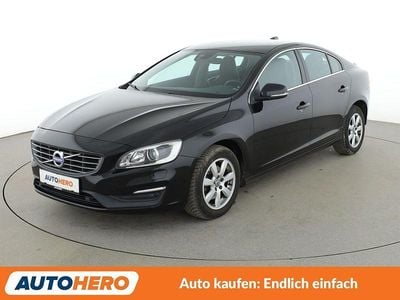 Gebraucht Volvo S60 Momentum 152 PS (111 kW) 2016 Schwarz Limousine