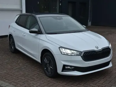 Gebraucht Skoda Fabia SE L 95 PS (69 kW) 2026 Moonweiss metallic Kleinwagen