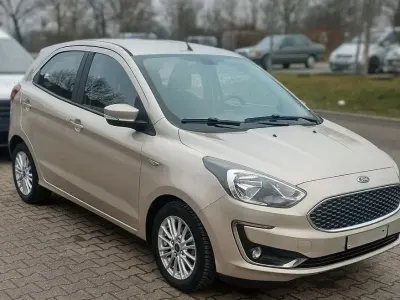 Gebraucht Ford Ka Cool & Connect 86 PS (63 kW) 2019 Gold Limousine