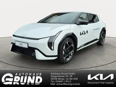 Gebraucht Kia EV4 Comfort 150 kW (204 PS) 2025 Weiß Kleinwagen