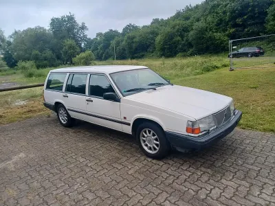 Gebraucht Volvo 940 113 PS (83 kW) 1992 Weiß Kombi