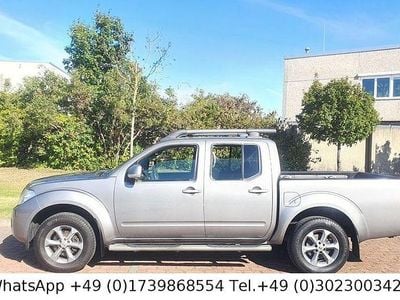 Gebraucht Nissan Navara Platinum 190 PS (139 kW) 2015 Grau Pickup