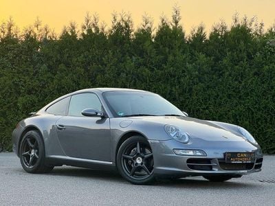 Porsche 911 Carrera