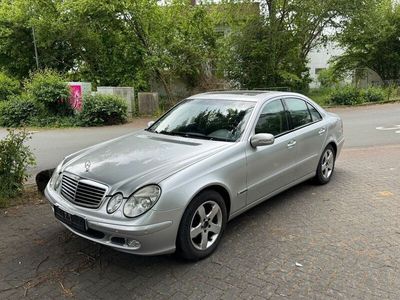 Mercedes E220