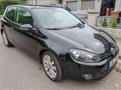 Gebraucht VW Golf VI Team 122 PS (89 kW) 2010 Schwarz Kleinwagen