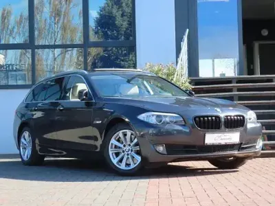 Brugt BMW 525 Sport Line 210 HK (154 kW) 2011 Grå Stationcar