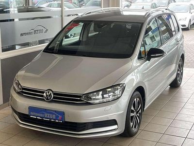 Silber Gebraucht 2020 VW Touran IQ Drive Van / Kleinbus | 18.990 € (Guter Preis)