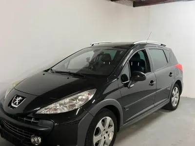 Gebraucht Peugeot 207 73 PS (53 kW) 2009 Schwarz Kombi