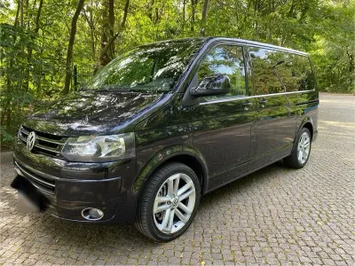 Gebraucht VW Multivan Highline 140 PS (102 kW) 2011 Schwarz Van / Kleinbus