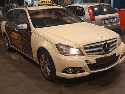 gebraucht Mercedes C220 cdi silber in taxi foliert