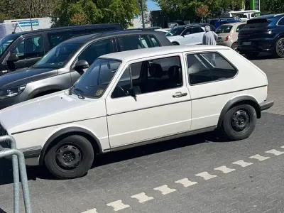 Gebraucht VW Golf I 70 PS (51 kW) 1979 Weiß Kleinwagen