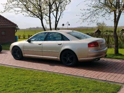 Gebraucht Audi A8 335 PS (246 kW) 2005 Gold Limousine