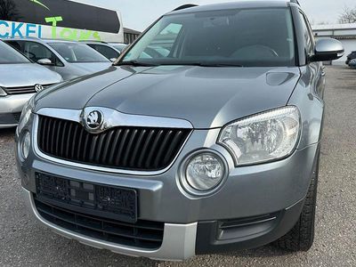 Grau Gebraucht 2012 Skoda Yeti Plus Edition SUV | 5.900 € (Fairer Preis)