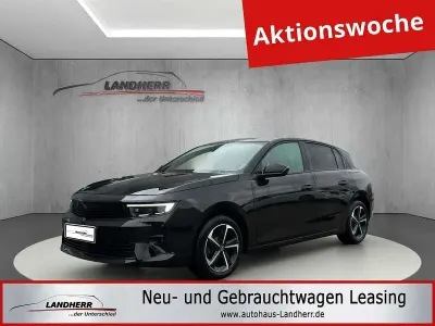 Second-hand Opel Astra 131 CP (96 kW) 2024 Negru Berlinǎ