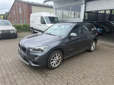Używany BMW X1 Advantage 190 KM (139 kW) 2017 Szary SUV