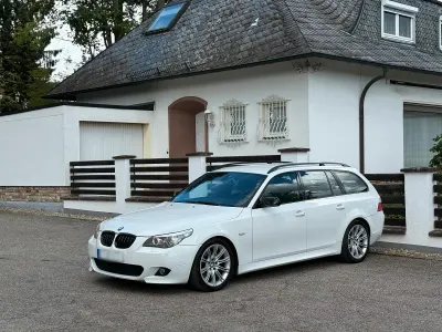 Gebraucht BMW 525 M Sport 197 PS (144 kW) 2010 Weiß Kombi