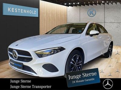 Gebraucht Mercedes A250 218 PS (160 kW) 2023 Unilack polarweiß Limousine