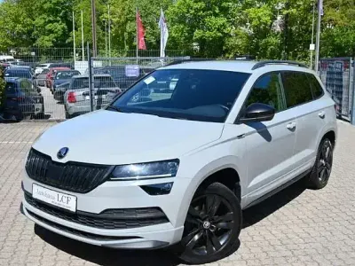 Gebraucht Skoda Karoq SportLine 150 PS (110 kW) 2020 Seda steel/steel grau SUV