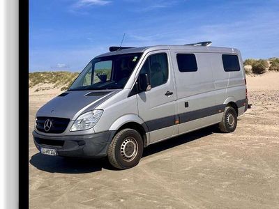 Używany Mercedes Sprinter 129 KM (94 kW) 2011 Srebrny Van