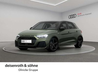 Neu Audi A1 S-Line 116 PS (85 kW) 2026 M4 distriktgrün metallic SUV