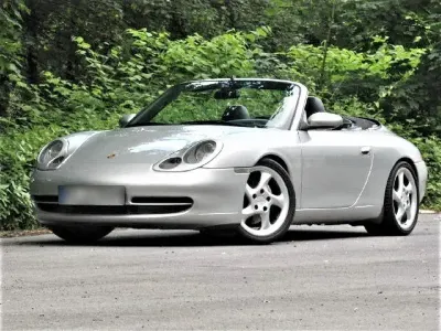 Gebraucht Porsche 996 300 PS (220 kW) 1999 Silber Cabrio