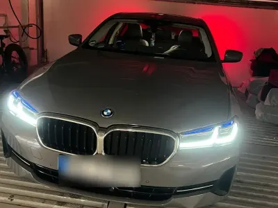 Gebraucht BMW 520 204 PS (150 kW) 2022 Silber Limousine