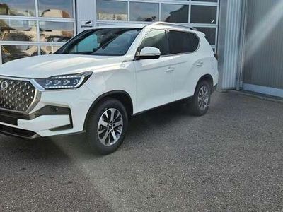 gebraucht Ssangyong Rexton Quartz 3,5 Tonnen Anhängelast