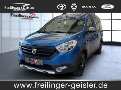 Usata Dacia Dokker Stepway 116 CV (85 kW) 2015 Blu Monovolume