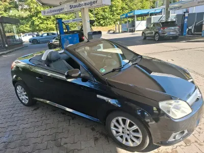 Gebraucht Opel Tigra 90 PS (66 kW) 2006 Schwarz Cabrio