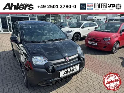 Gebraucht Fiat Panda Cross Cross 71 PS (52 kW) 2023 Cinema schwarz Kleinwagen