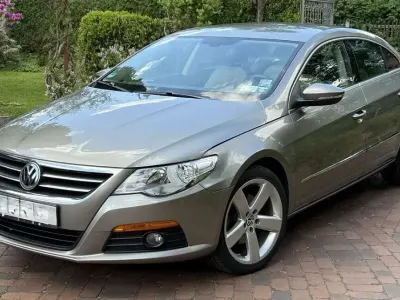 Gebraucht VW Passat Exclusive 200 PS (147 kW) 2011 Gold Limousine