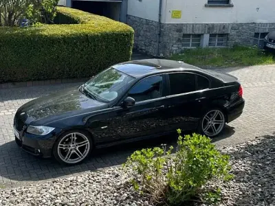 Usata BMW 320 Performance 170 CV (125 kW) 2008 Nero Berlina