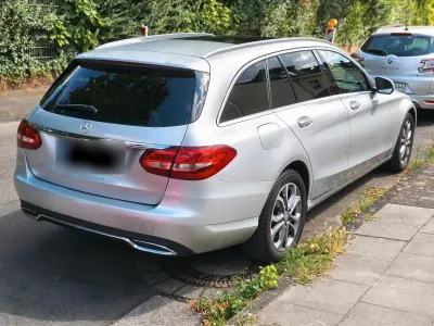 Gebraucht Mercedes C220 Elegance 170 PS (125 kW) 2014 Silber Limousine