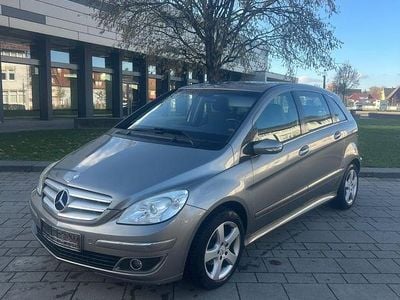 Gebraucht Mercedes B170 116 PS (85 kW) 2006 Grau Van / Kleinbus