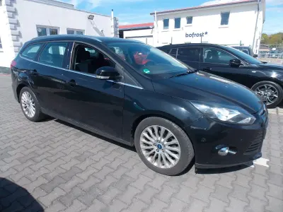 Usado Ford Focus Champions Edition 140 HP (102 kW) 2012 Preto Carrinha