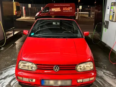 Gebraucht VW Golf Cabriolet 120 PS (88 kW) 1997 Rot Cabrio